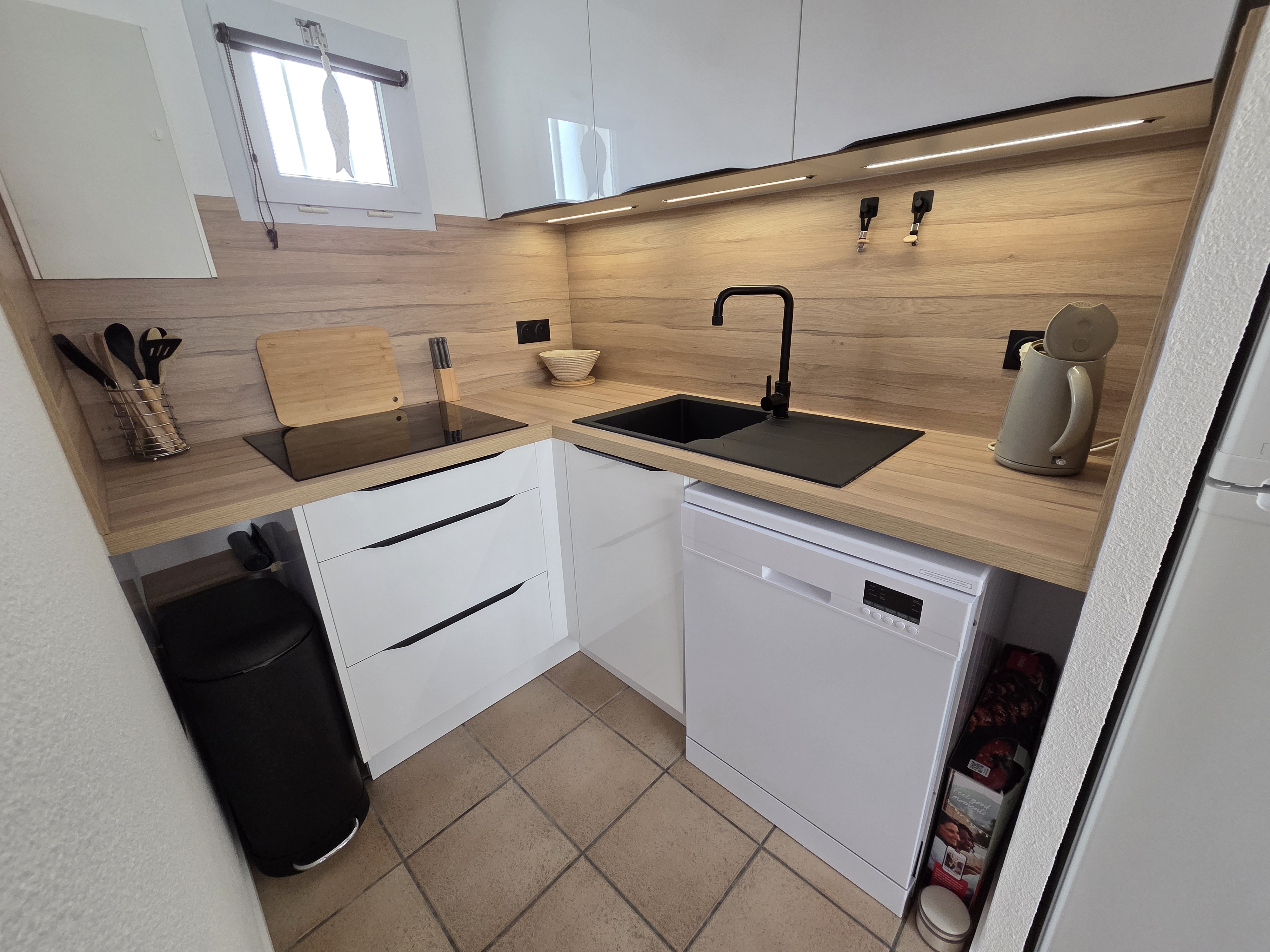 Maisonnette 6 couchages à 2 pas du Super U de la Tranche sur Mer ! 